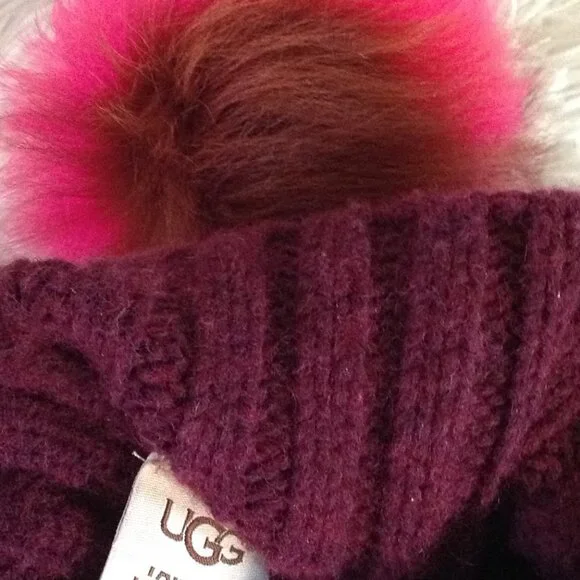 UGG Multicolored Pom Pom Knit Beanie  display picture 1